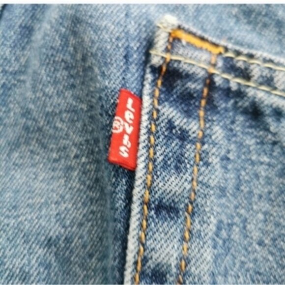 Levi's 505 Regular Fit Straight Leg Jeans Medium Wash | Men's 38x30 - Picture 11 of 12